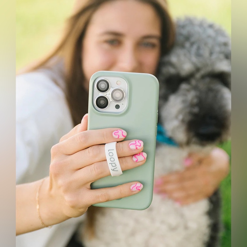 Sage green loopy case